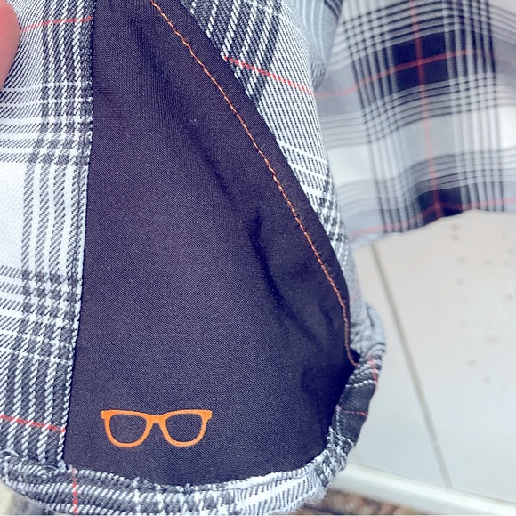 DIXXON Snap Closure Button Down - Picture 3 of 6
